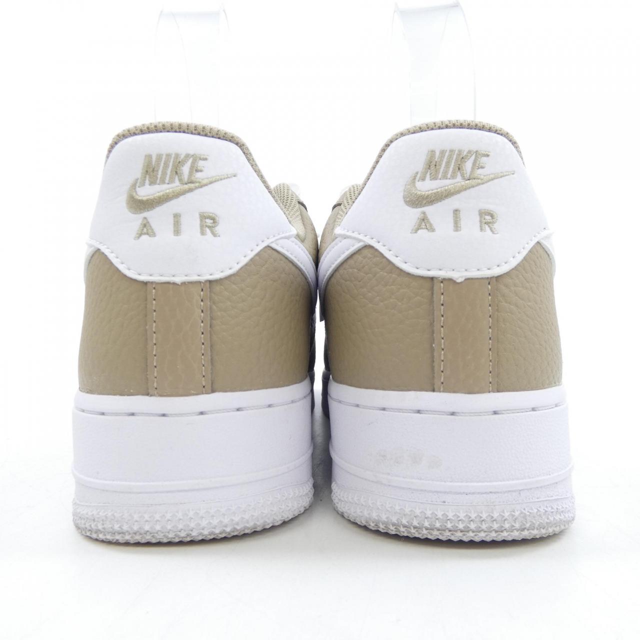 ナイキ NIKE スニーカー