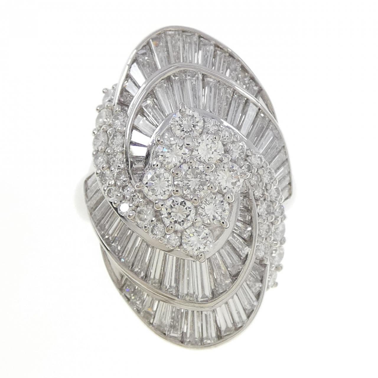 PT900 ダイヤモンド リング 3.01CT