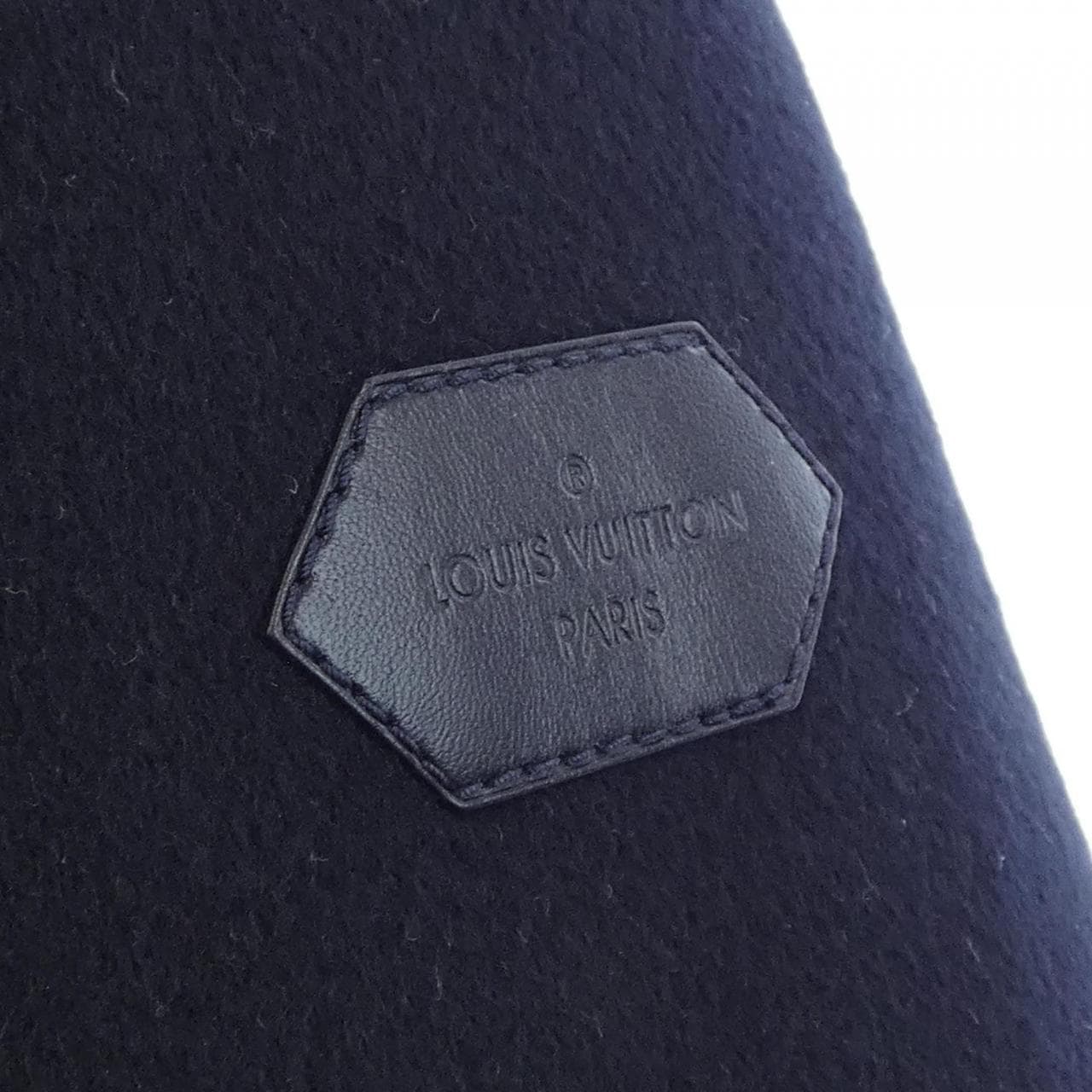 ルイヴィトン LOUIS VUITTON ベルテッドショートラップ FLCO17QWE コート