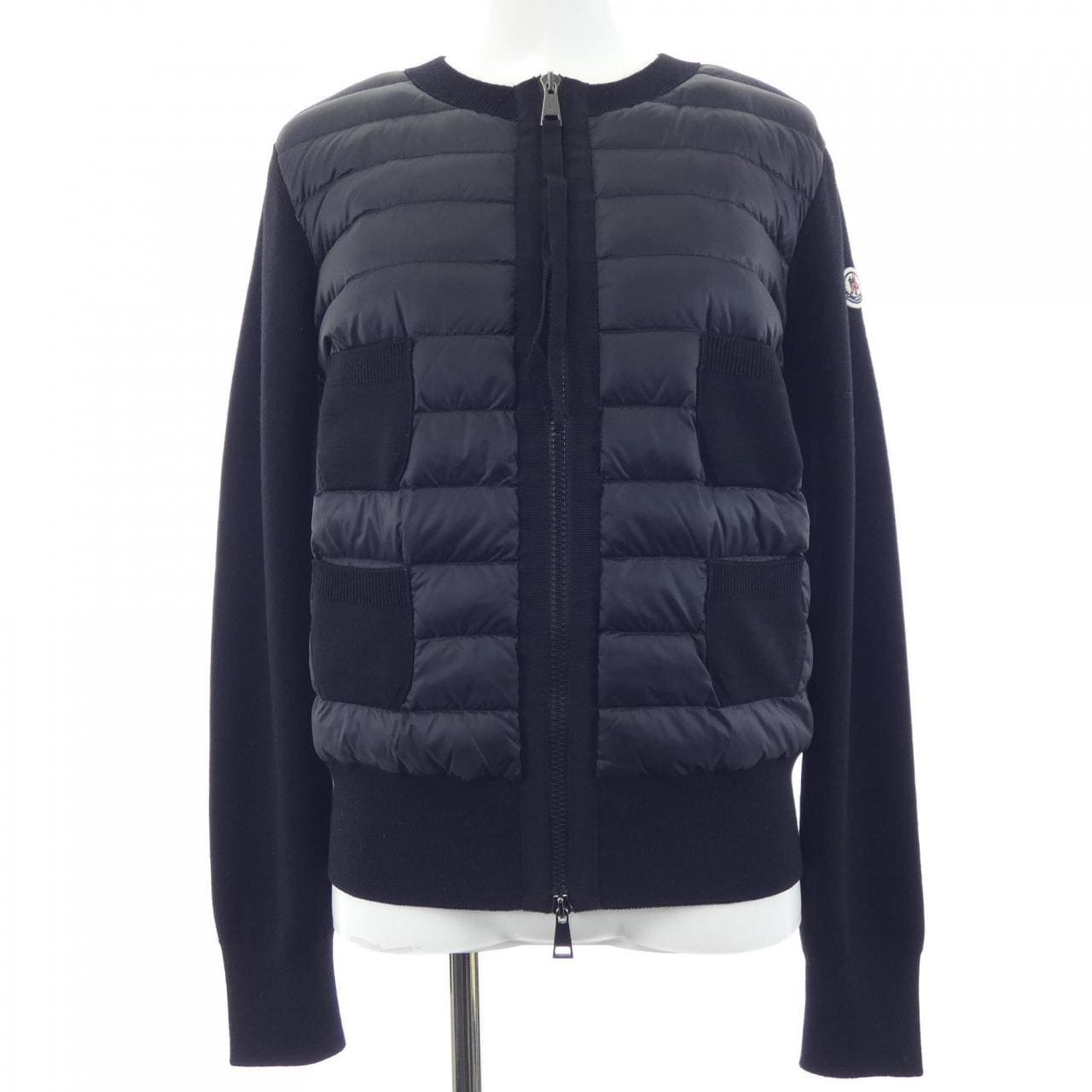 モンクレール MONCLER K20939B51000 ダウンジャケット