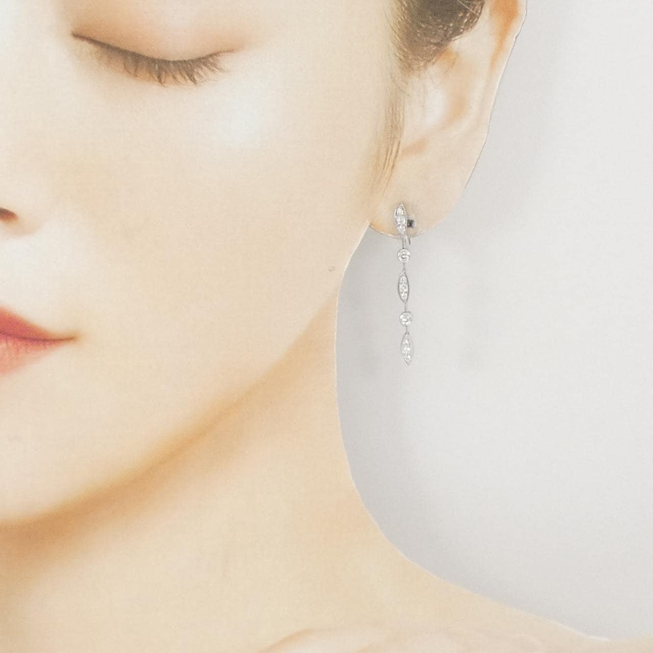 ショーメ フリーズ ソフト イヤリング