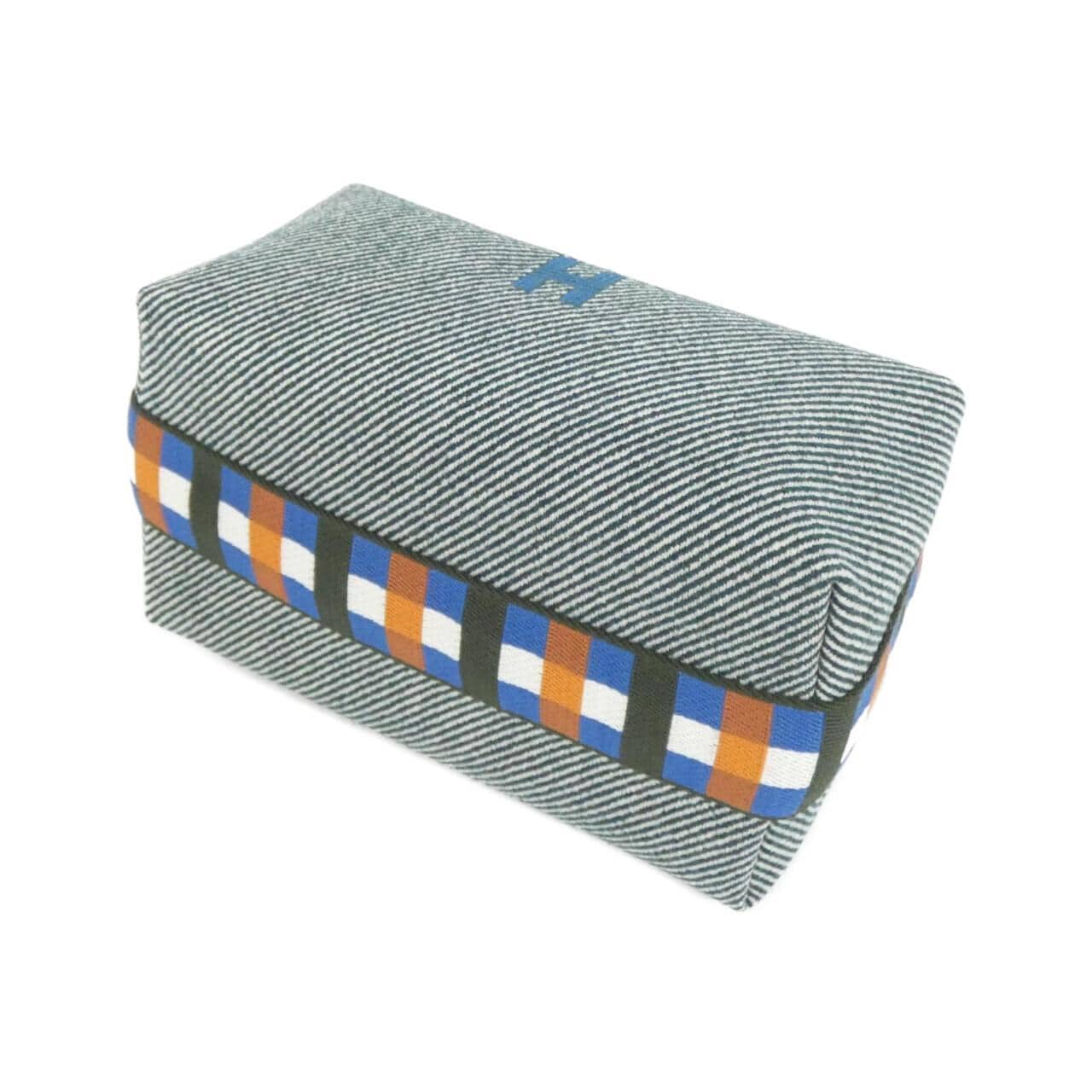 エルメス AU CARRE ブリッド ア ブラック PM 103802M ポーチ