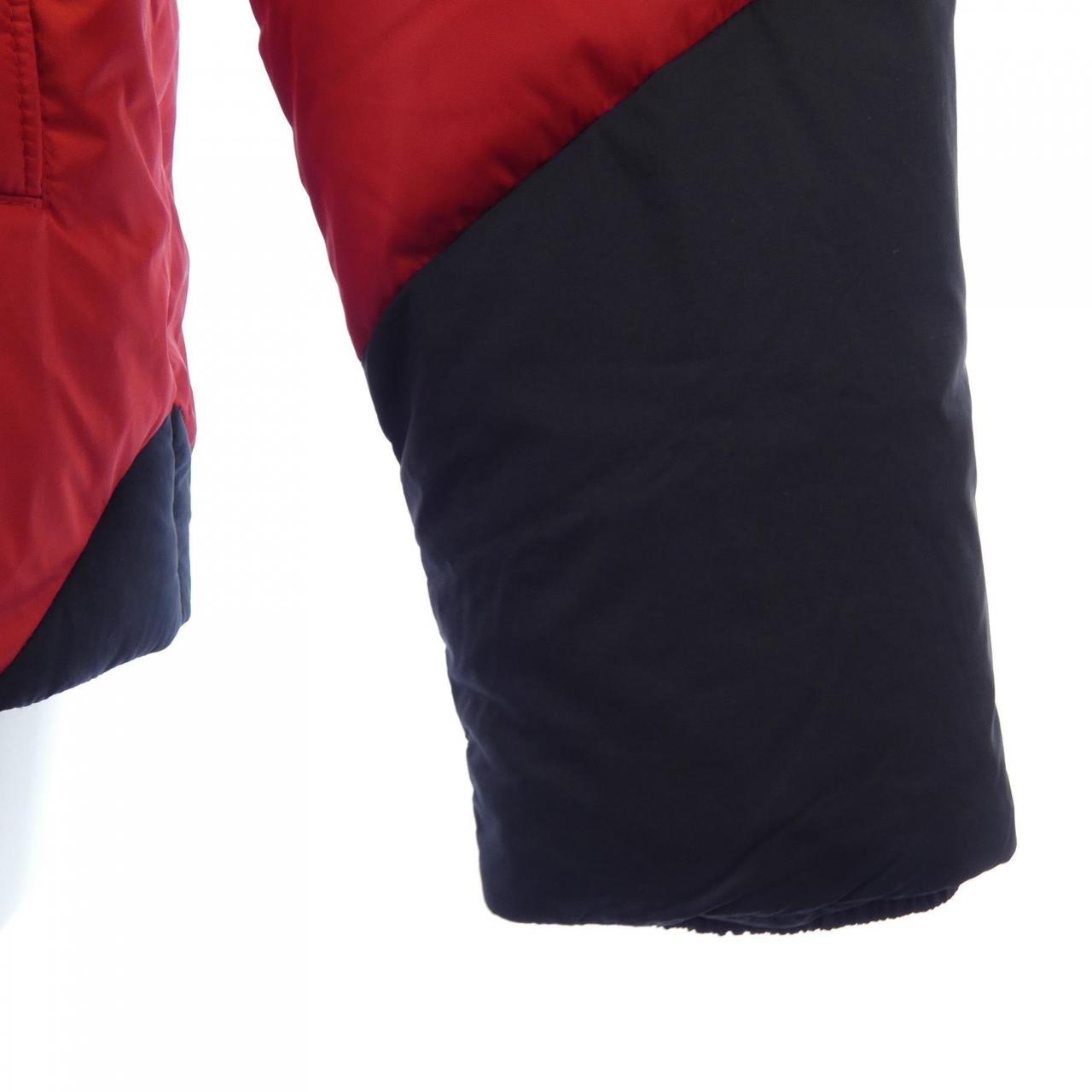 モンクレール MONCLER ダウンジャケット
