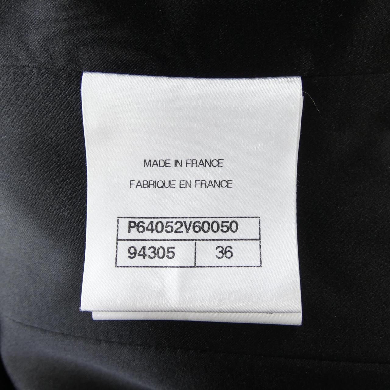 シャネル CHANEL P64052V60050 20S ノーカラージャケット