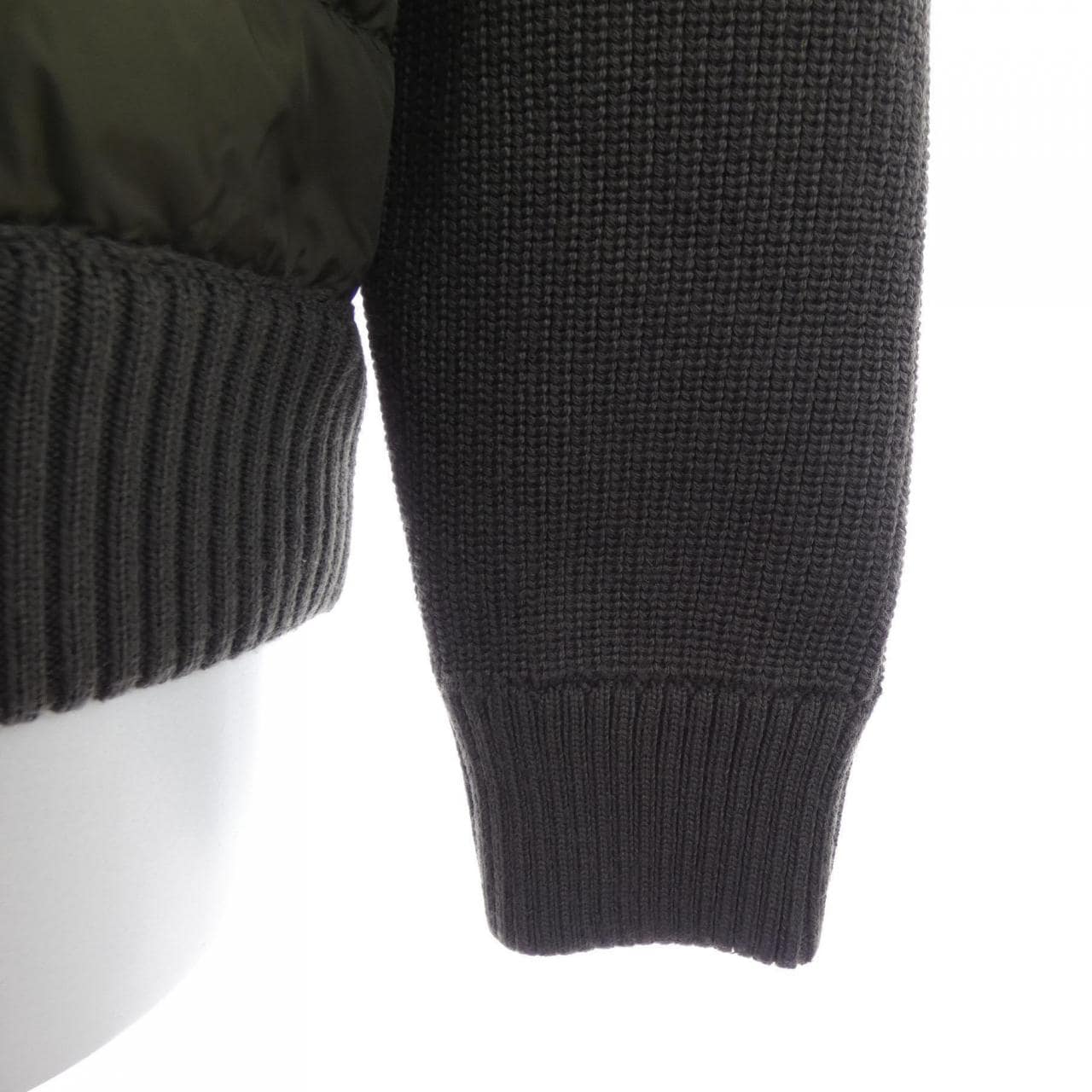 モンクレール MONCLER 20919B50800 ダウンジャケット