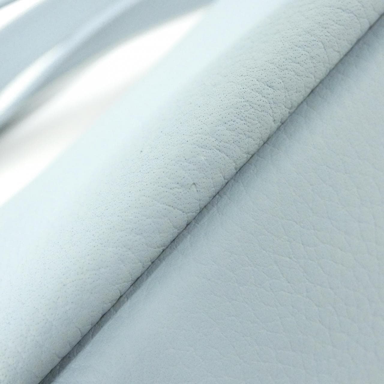 LOUIS VUITTON LV Aerogram Fastline 可穿戴钱包 M82804 单肩包