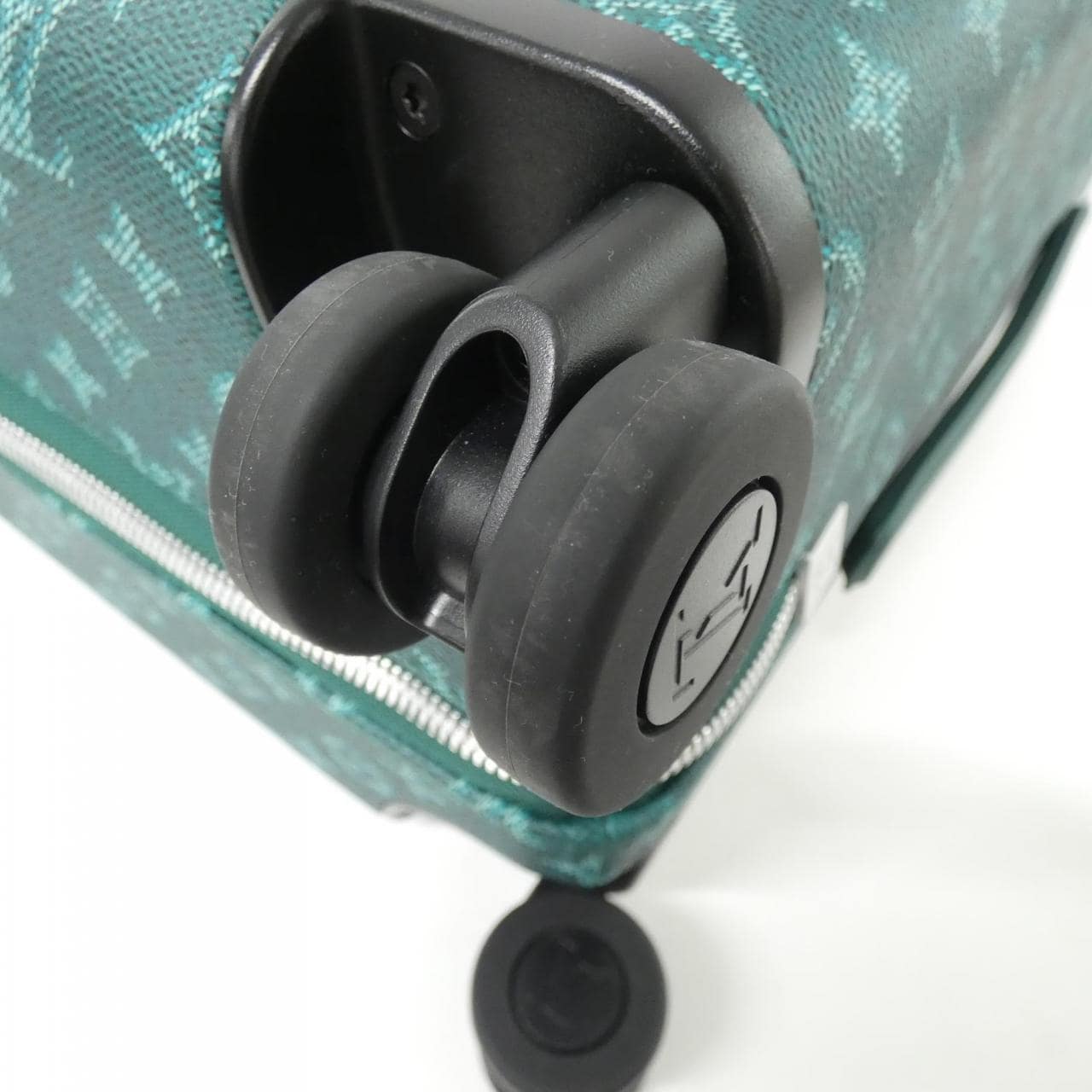 ルイヴィトン モノグラム ヘリテージ スーツケース ホライゾン 55cm M12689 キャリーバッグ