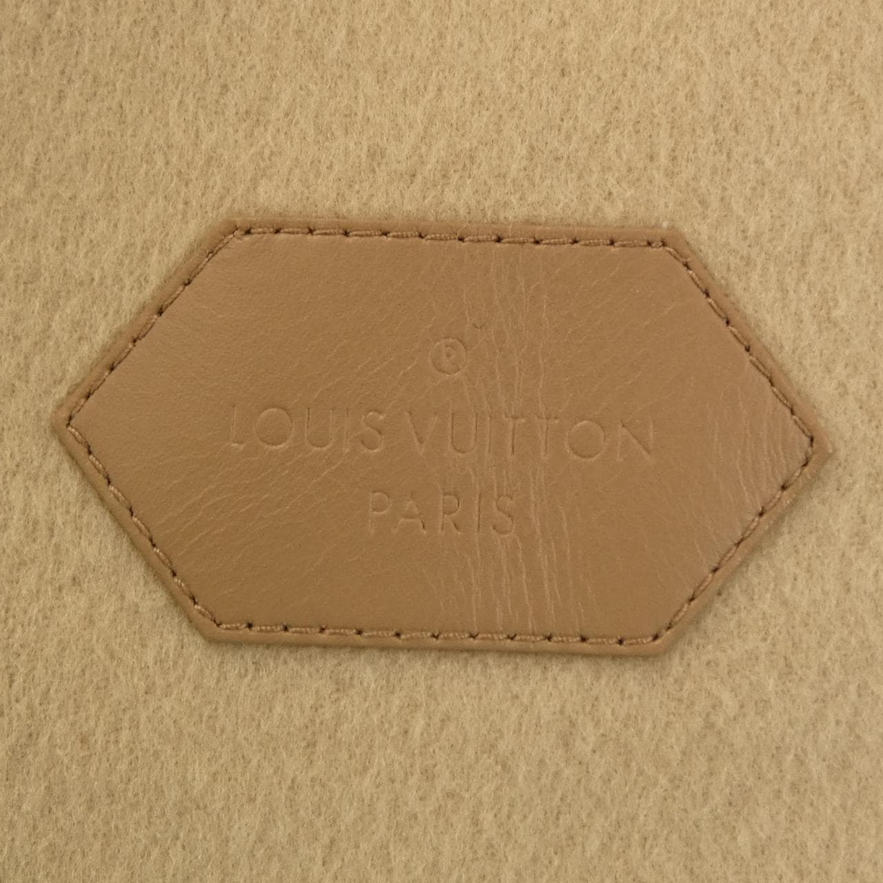 ルイヴィトン LOUIS VUITTON シグネチャーダブルフェイスショートラップコート FNCO19QWE コート