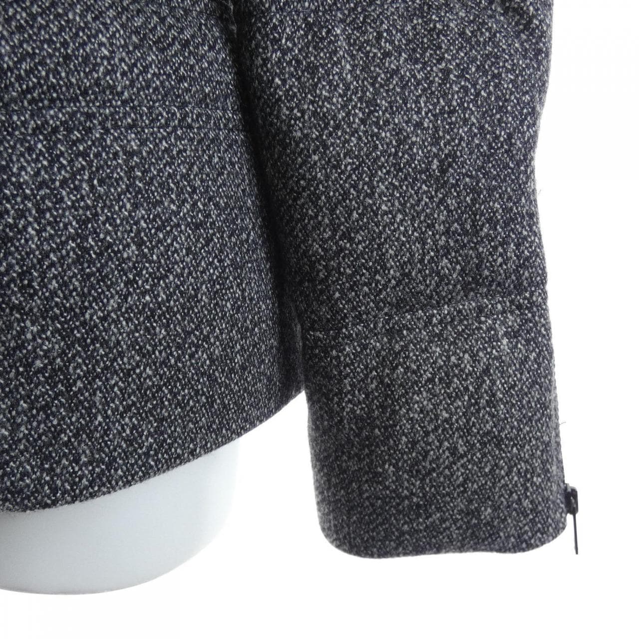 グッチ GUCCI 319218 ZAG13 ダウンジャケット