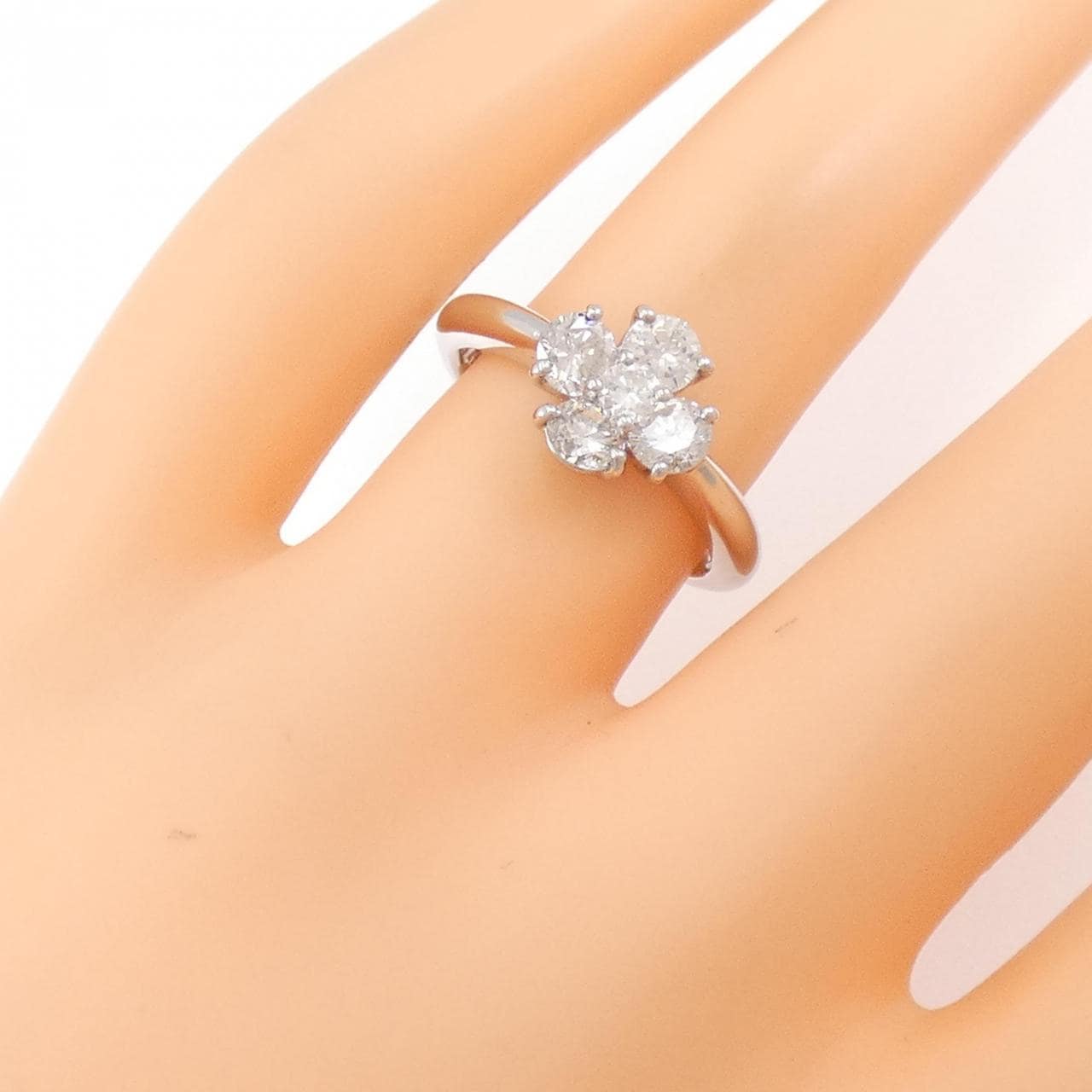 PT フラワー ダイヤモンド リング 1.00CT