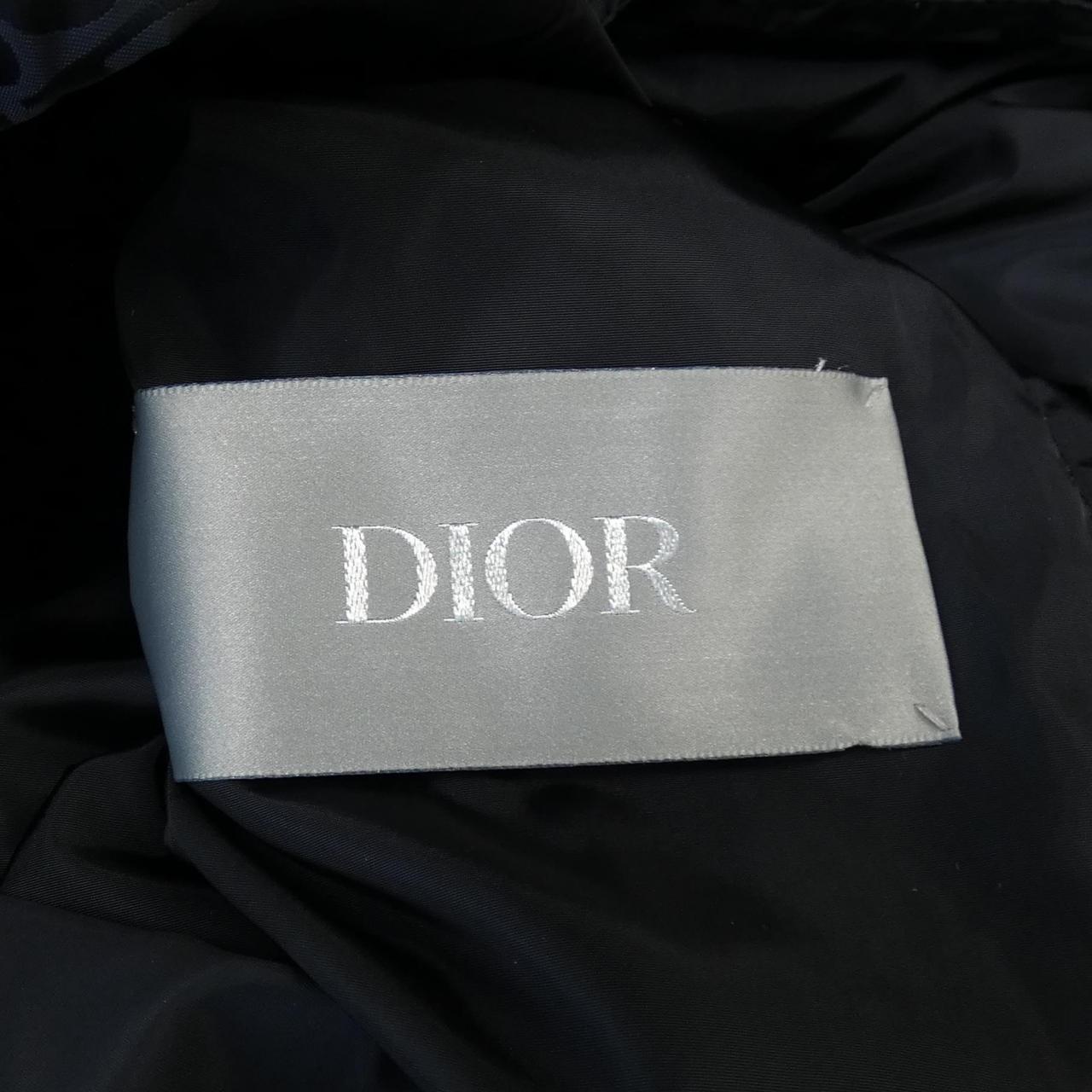 DIOR羽絨服