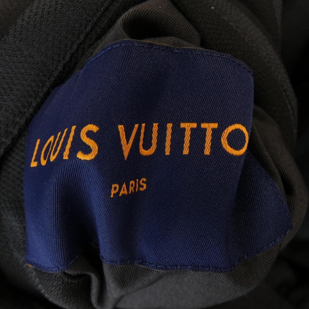 ルイヴィトン LOUIS VUITTON リバーシブルトラッカージャケット HNB15EGC6 ジャケット
