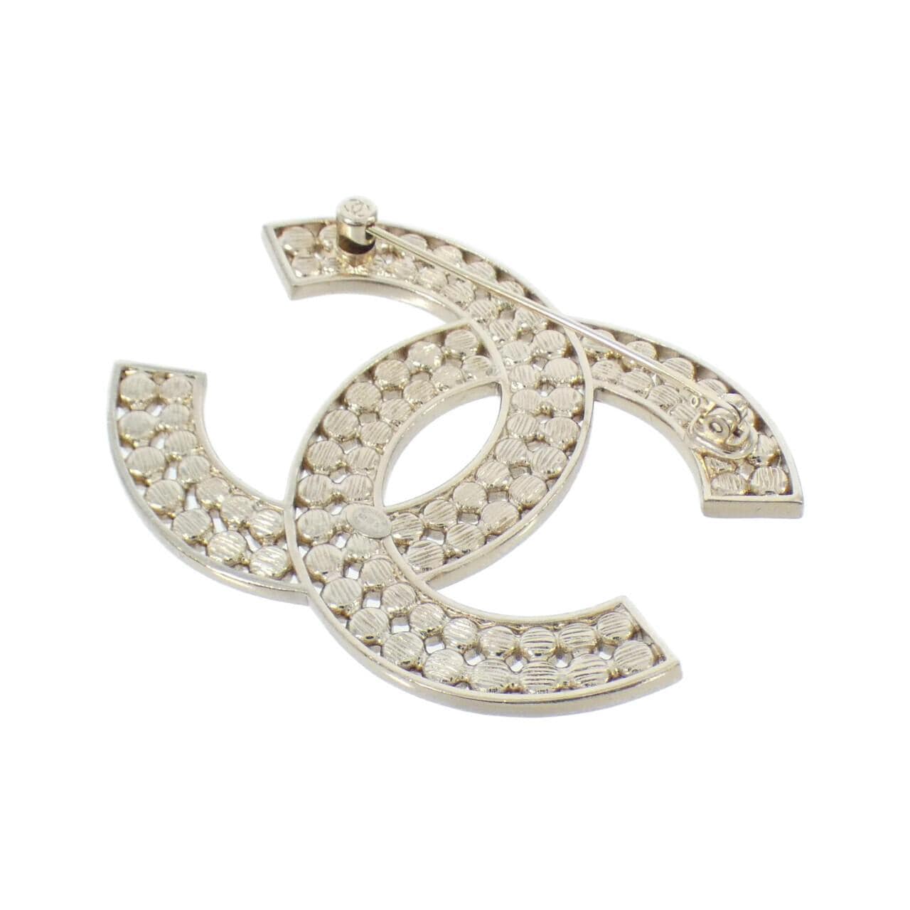 CHANEL ABA681 brooch