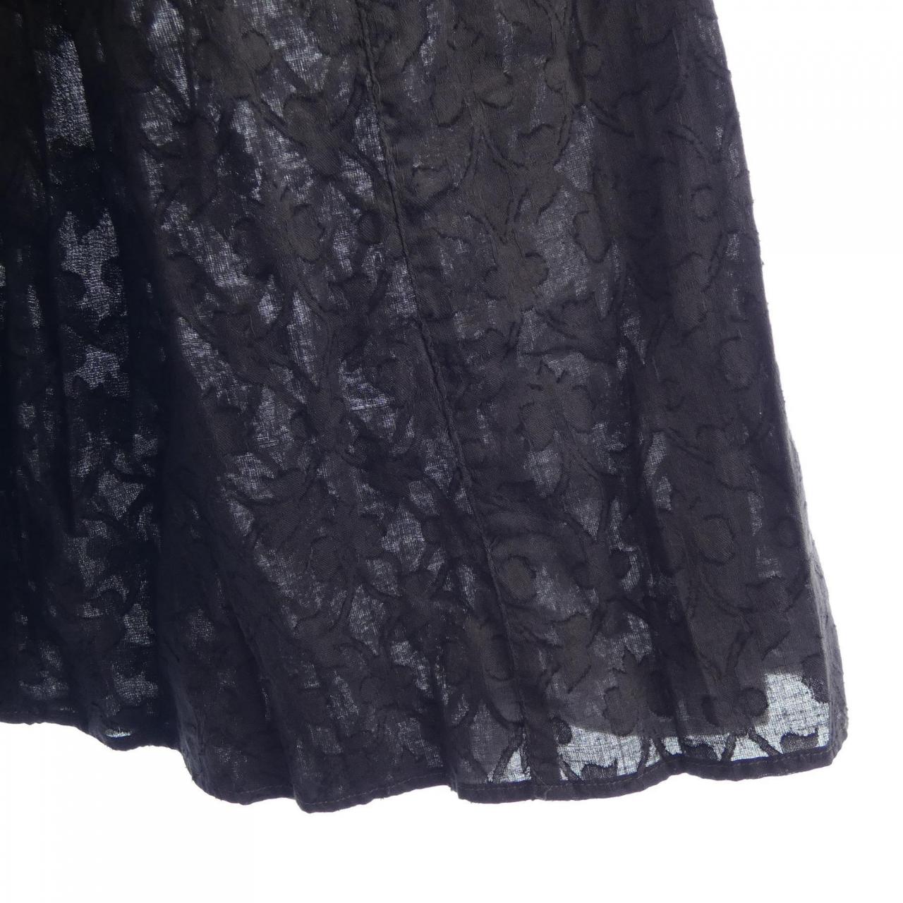 ヌキテパ ne Quittez pas スカート