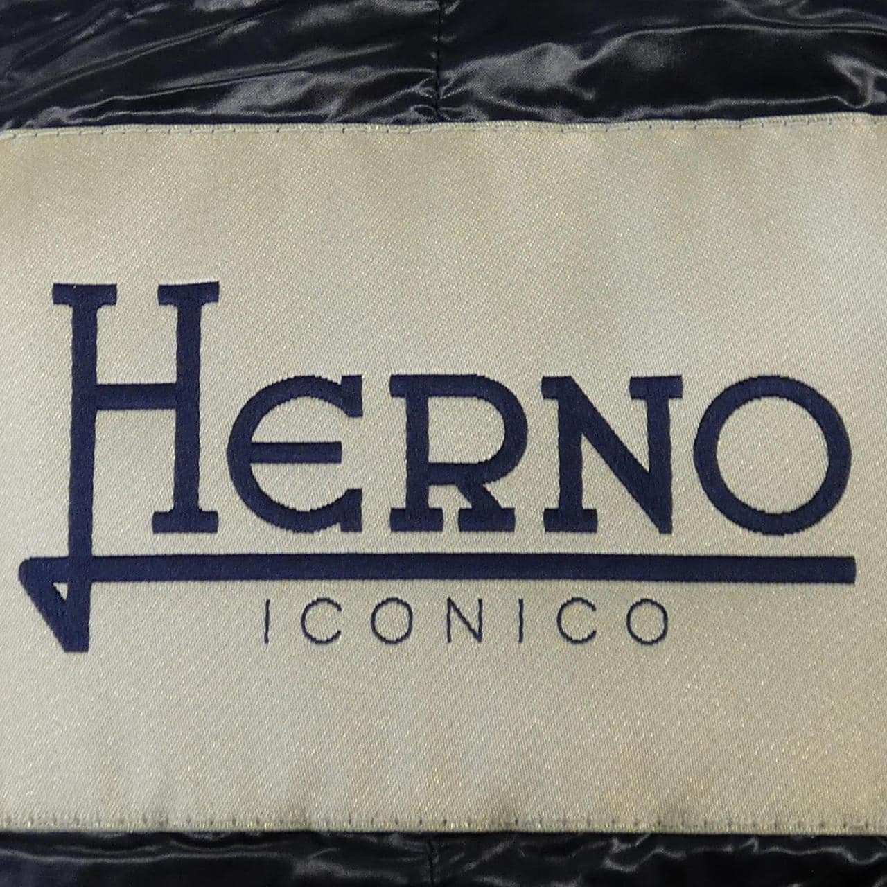 Herno羽絨夾克