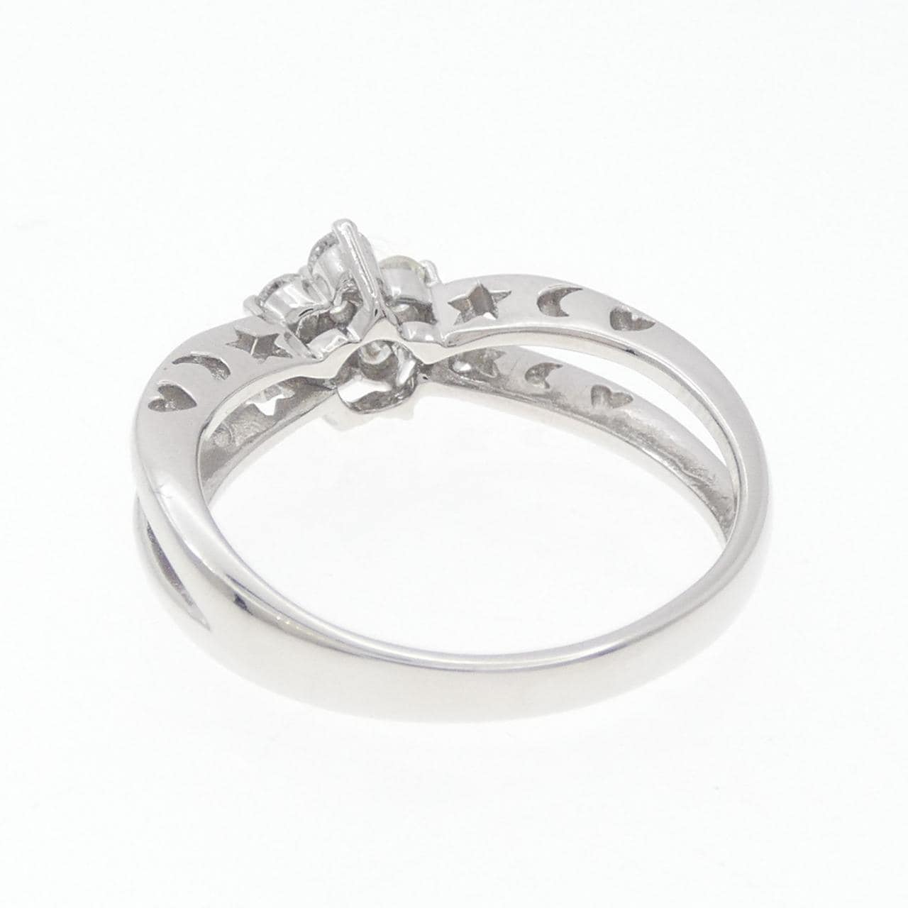 ポンテヴェキオ フラワー ダイヤモンド リング 0.31CT