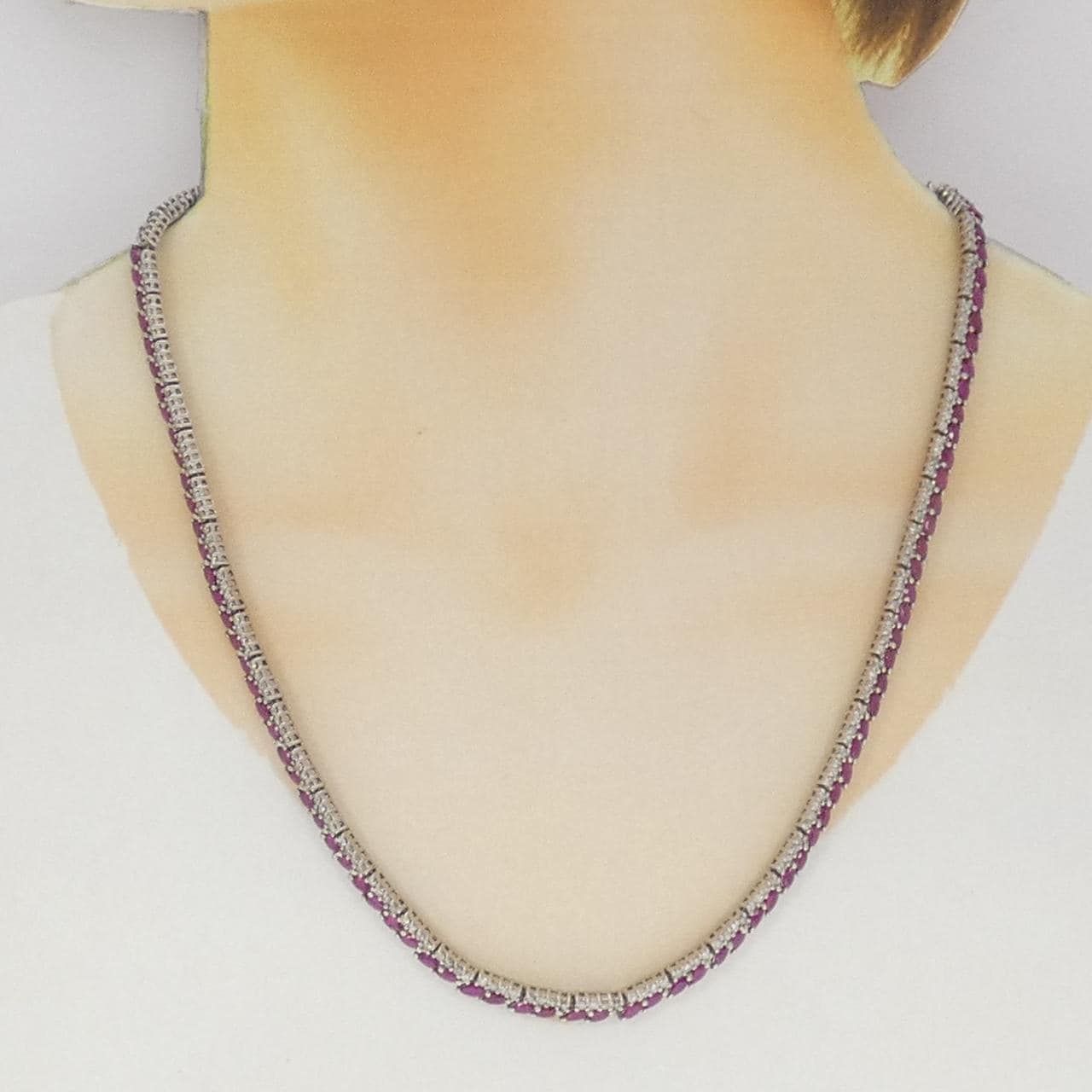 K18WG ルビー ネックレス 13.00CT