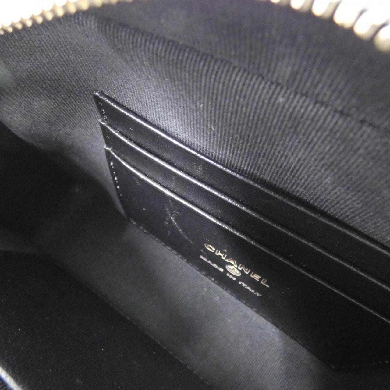 CHANEL AP4516 Chain Clutch