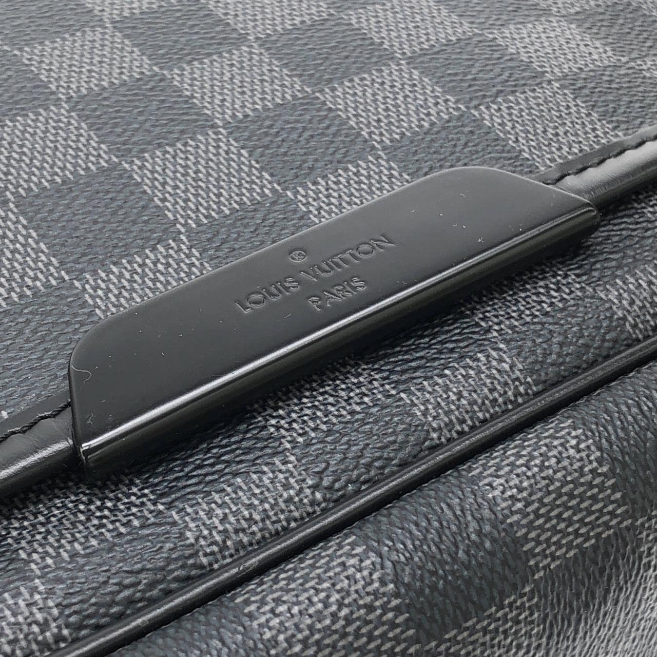 ルイヴィトン ダミエ グラフィット レンツォ N51213 ショルダーバッグ