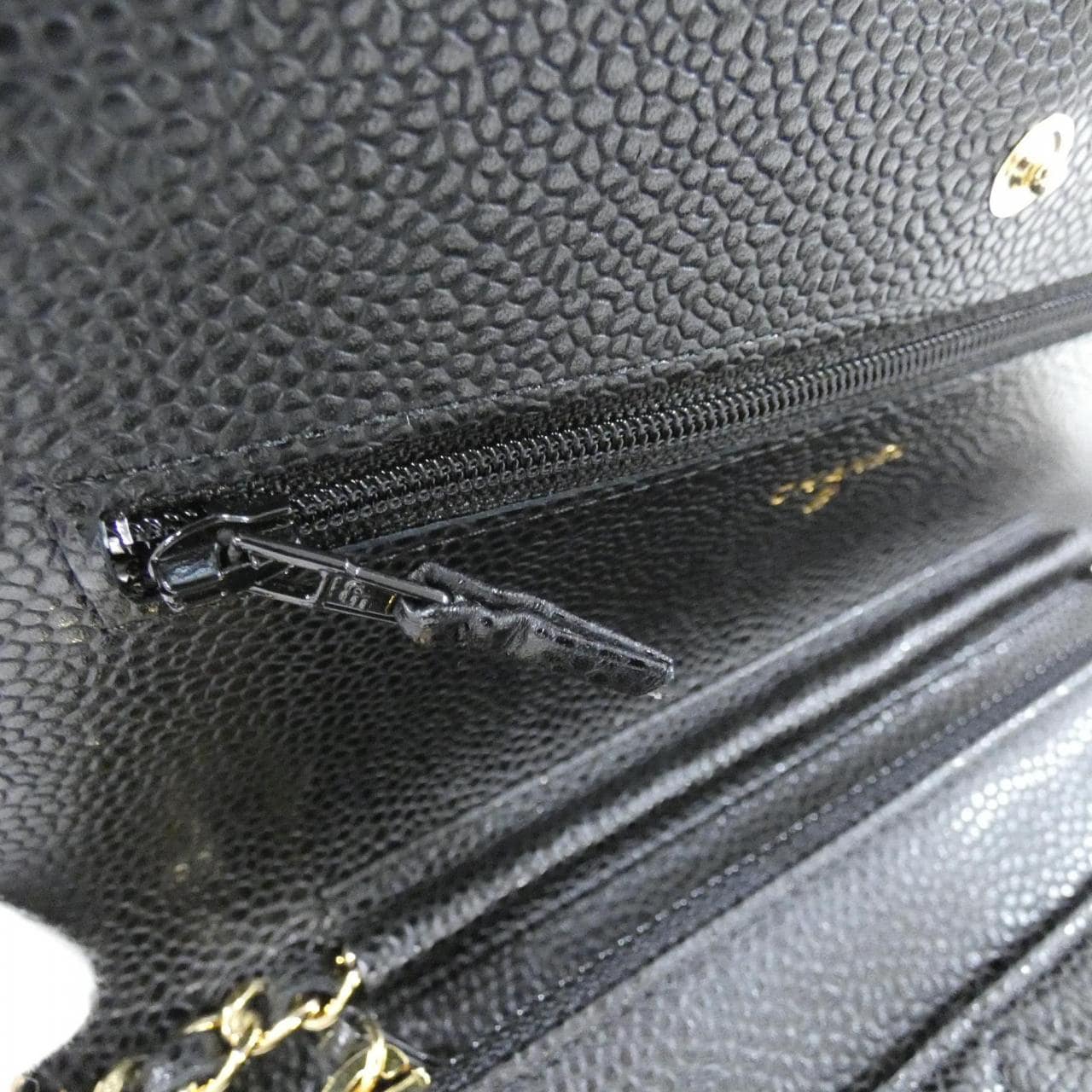 シャネル タイムレスクラシック ライン 33814 チェーンウォレット