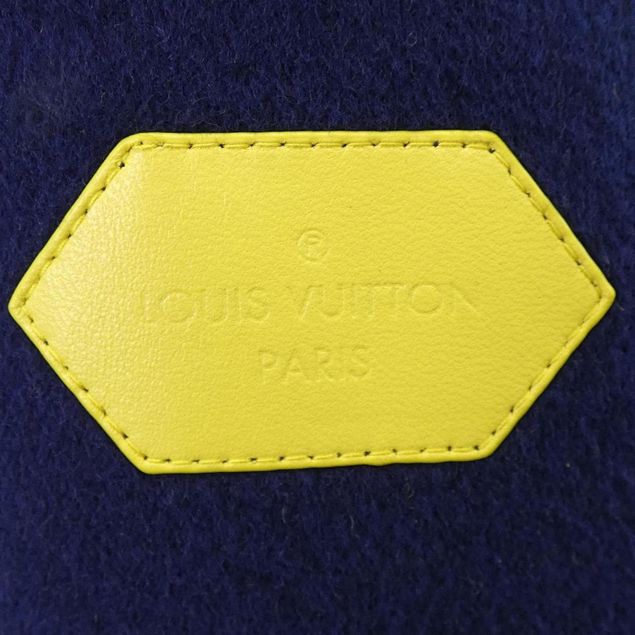 ルイヴィトン LOUIS VUITTON FJC022NUV コート