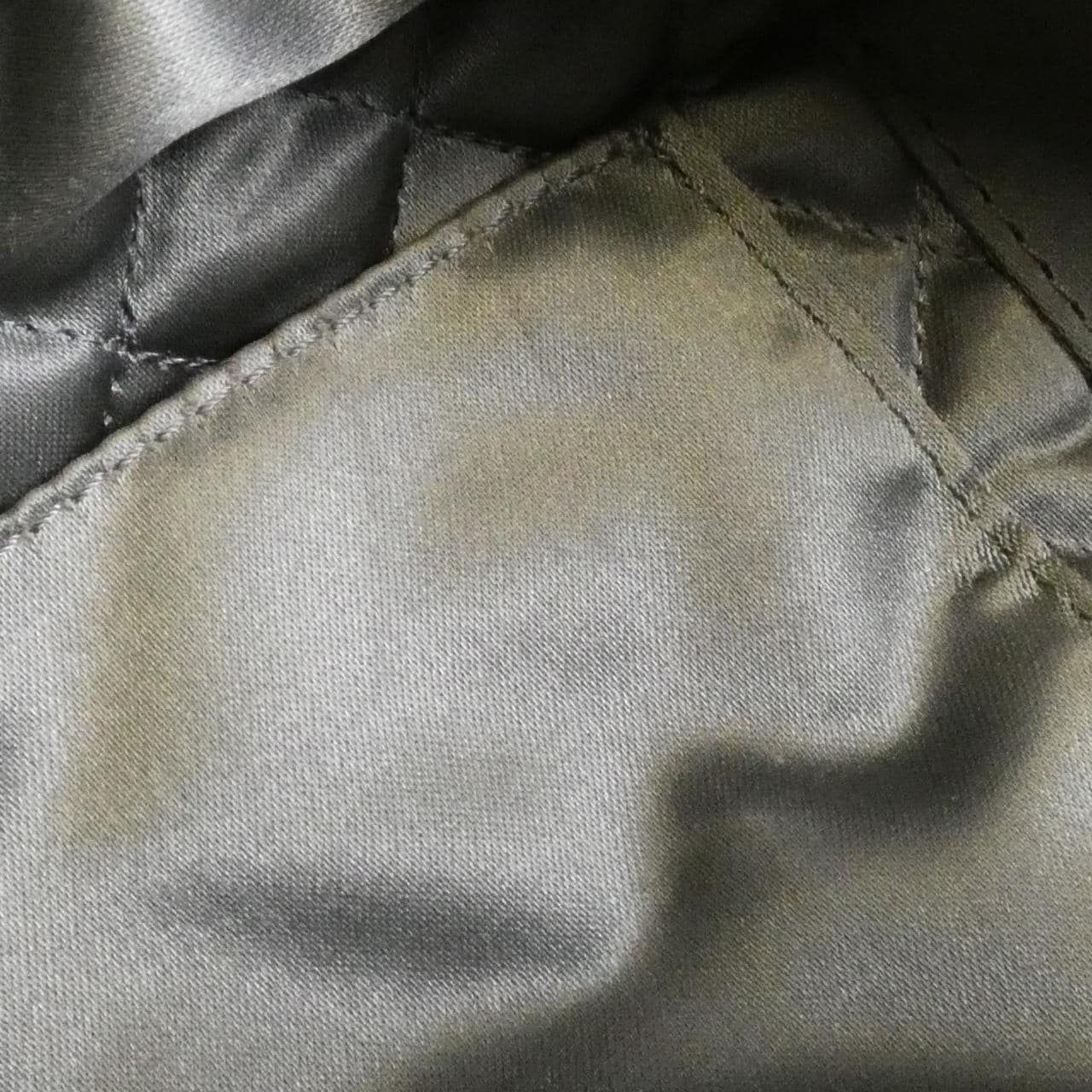 シャネル バッグ