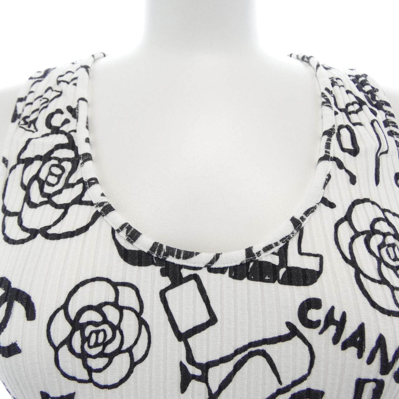 シャネル CHANEL P61823V47215 19A タンクトップ