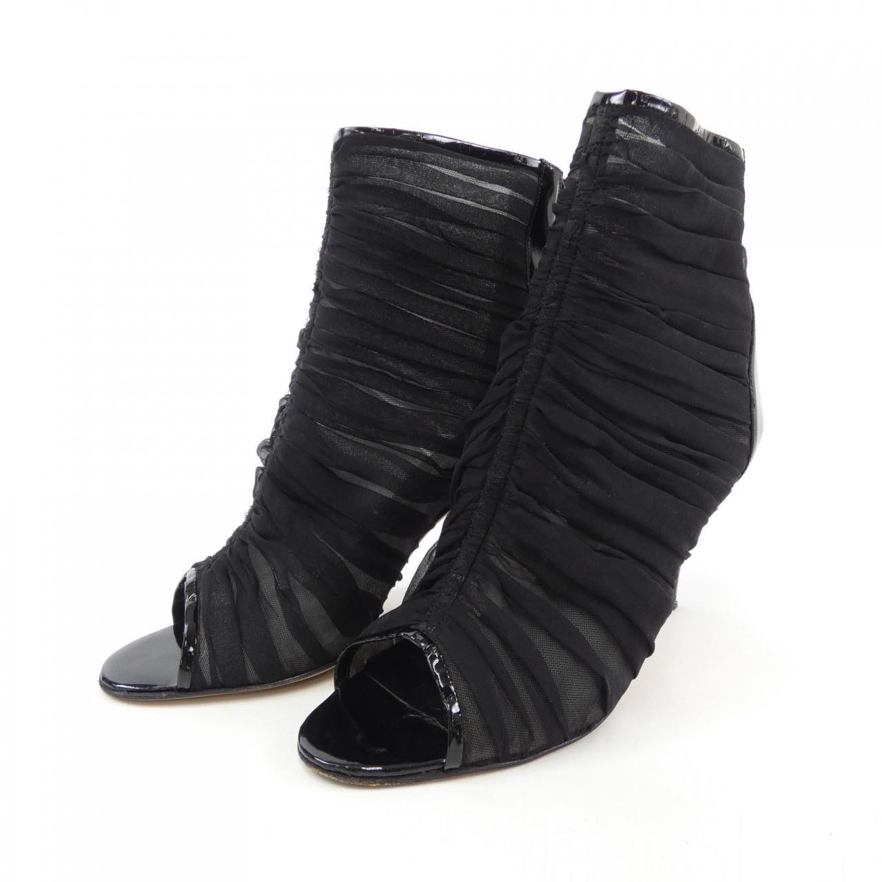 マノロブラニク MANOLO BLAHNIK ブーツ