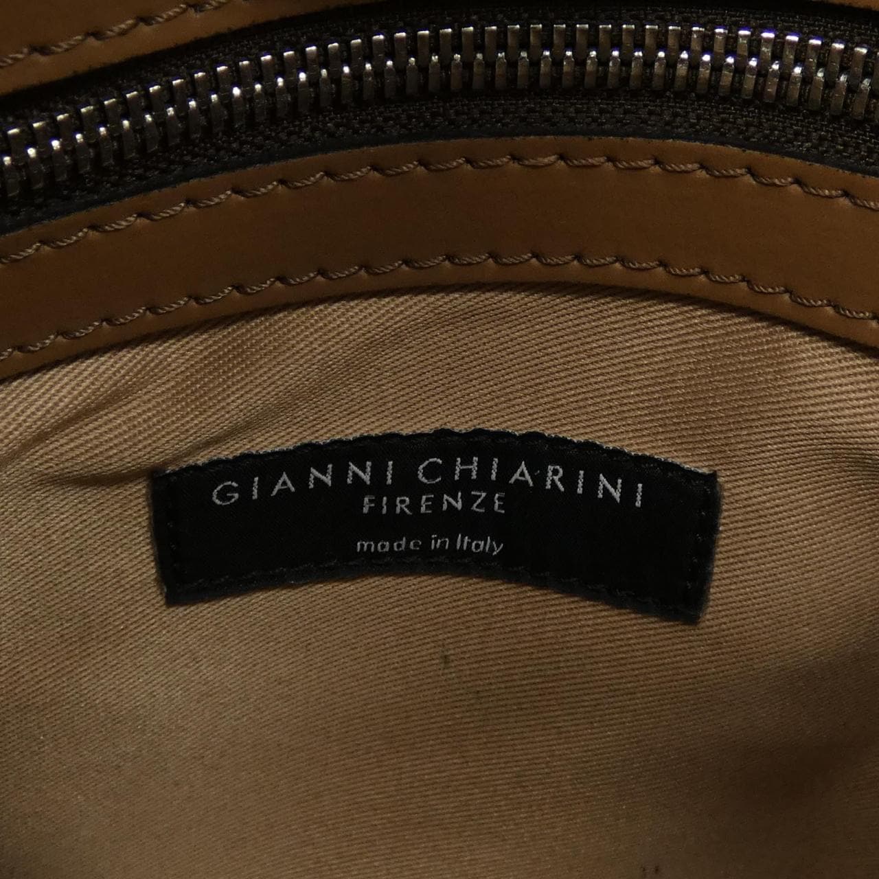 珍妮基亞裡尼GIANNI CHIARINI BAG