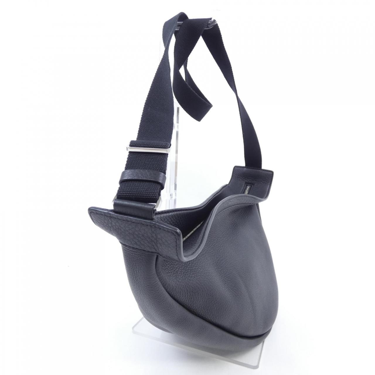 ザロウ THE ROW SLOUCHY BANANA W1196 L129 BAG