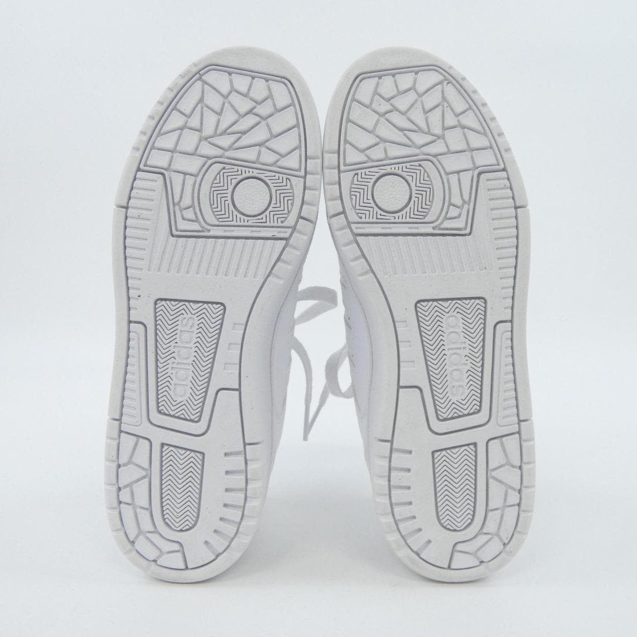 アディダス ADIDAS スニーカー