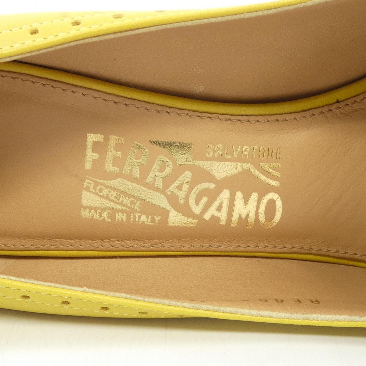 サルヴァトーレフェラガモ SALVATORE FERRAGAMO RF40460 パンプス