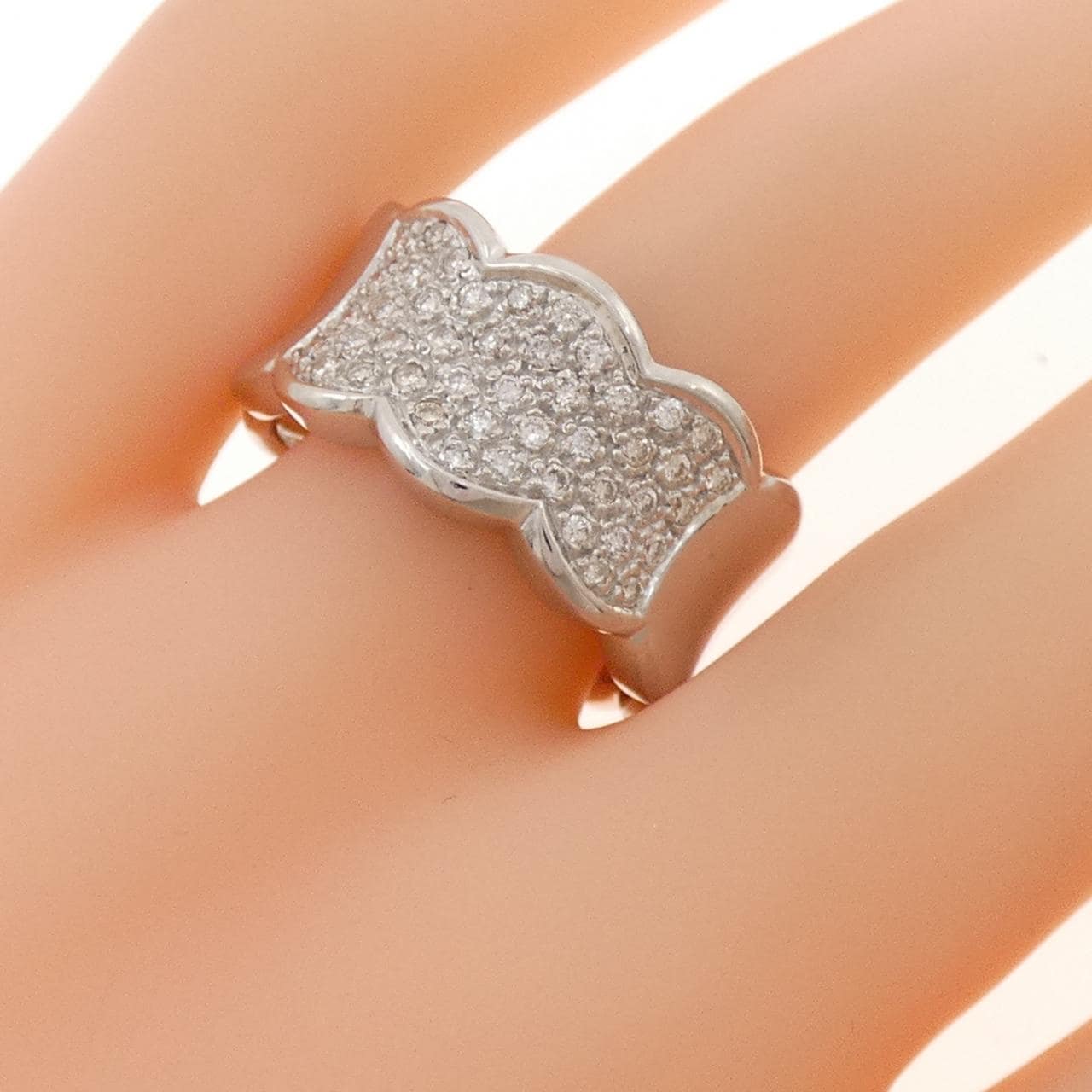 750WG パヴェ ダイヤモンド リング 0.33CT