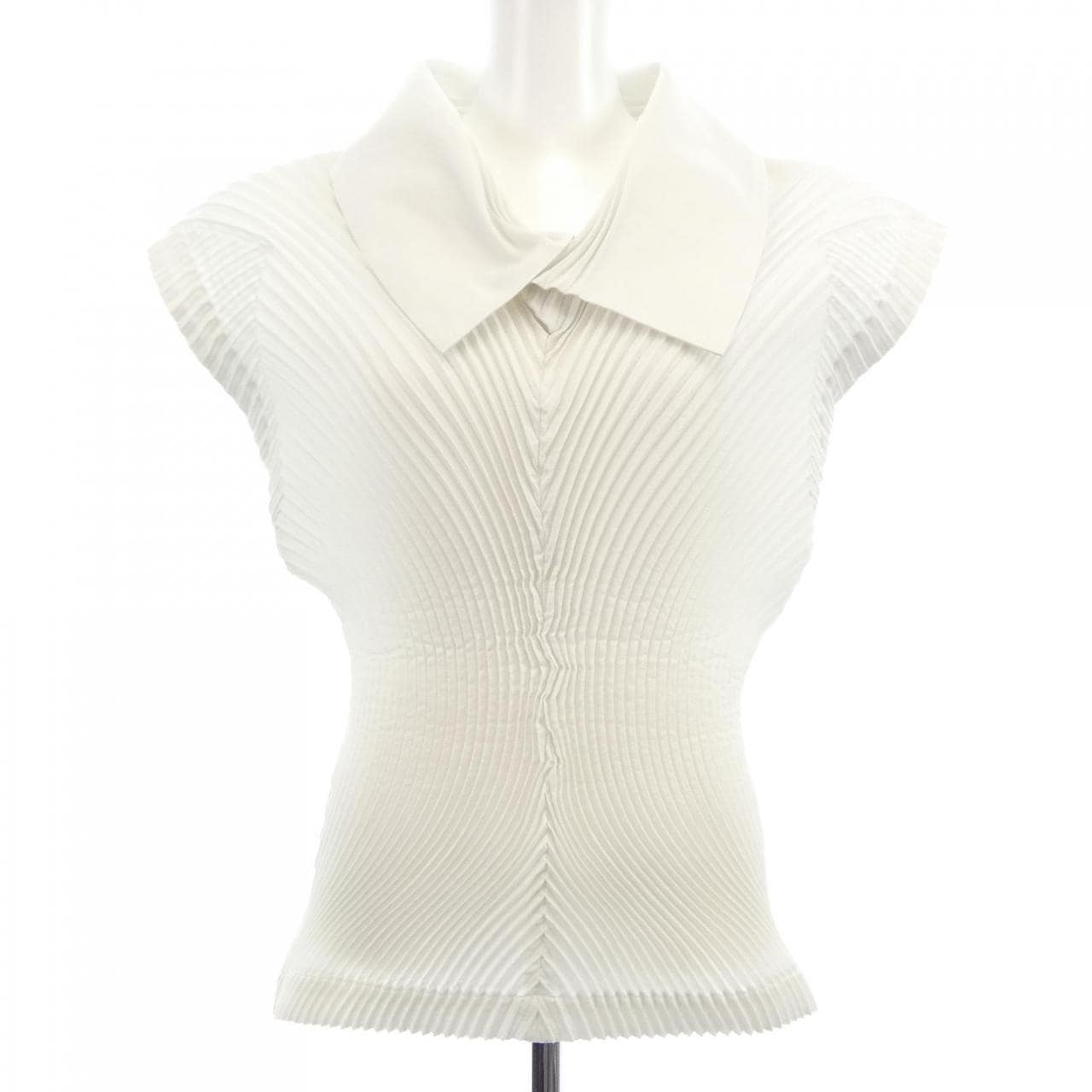 イッセイミヤケ ISSEY MIYAKE IM63F007 トップス