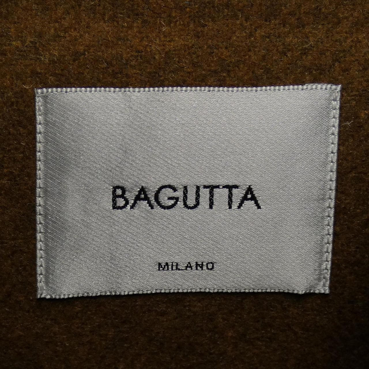 バグッタ BAGUTTA ジャケット