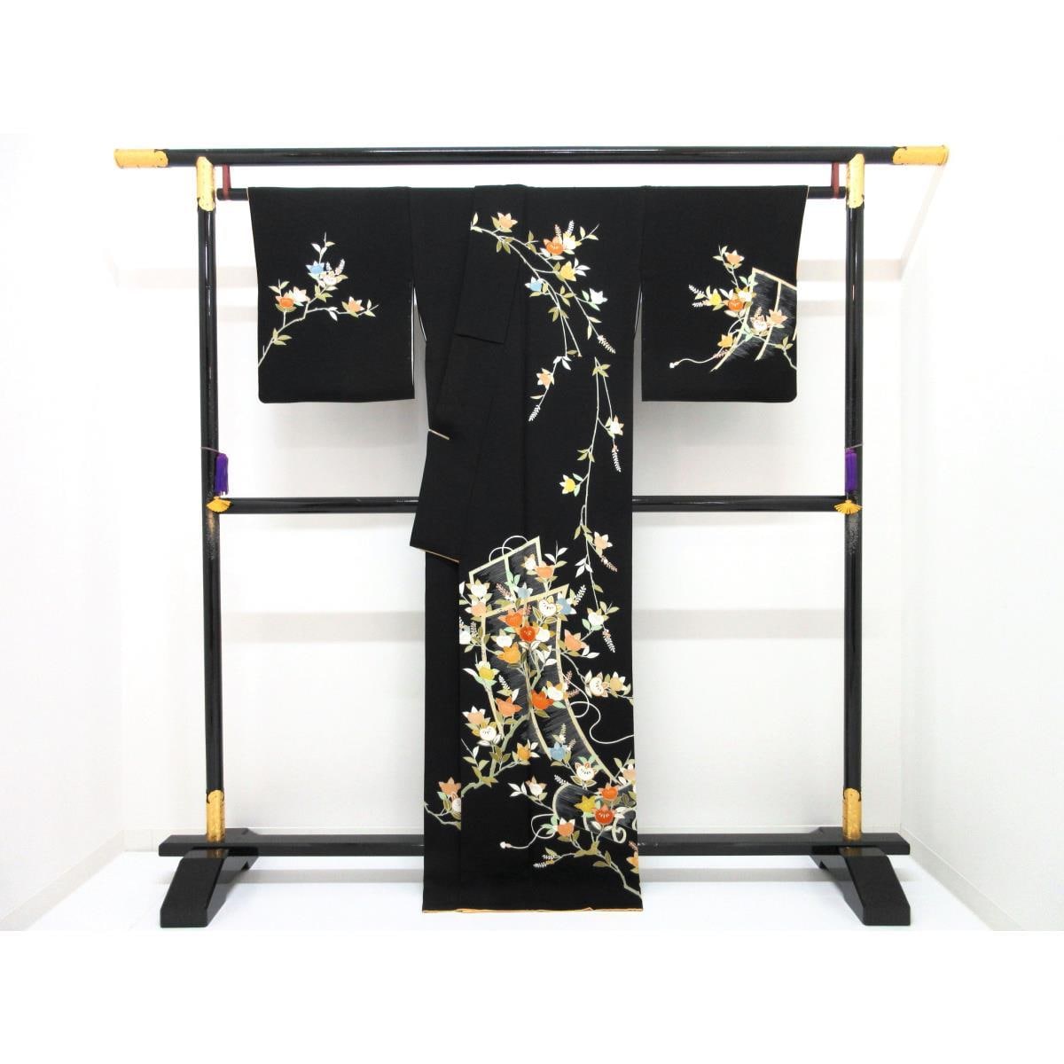 訪問着　友禅金彩加工　刺繍入り