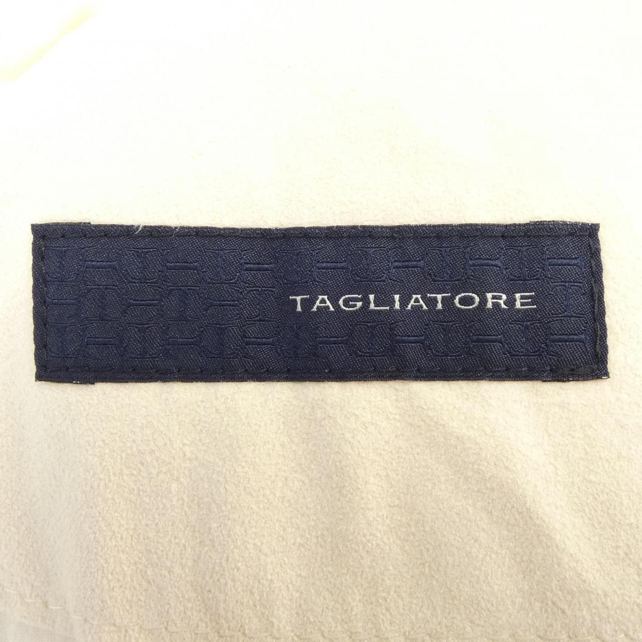 タリアトーレ TAGLIATORE ジャケット