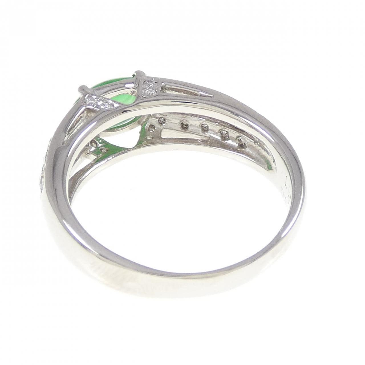 PT900 Jadeite Ring 1.00CT