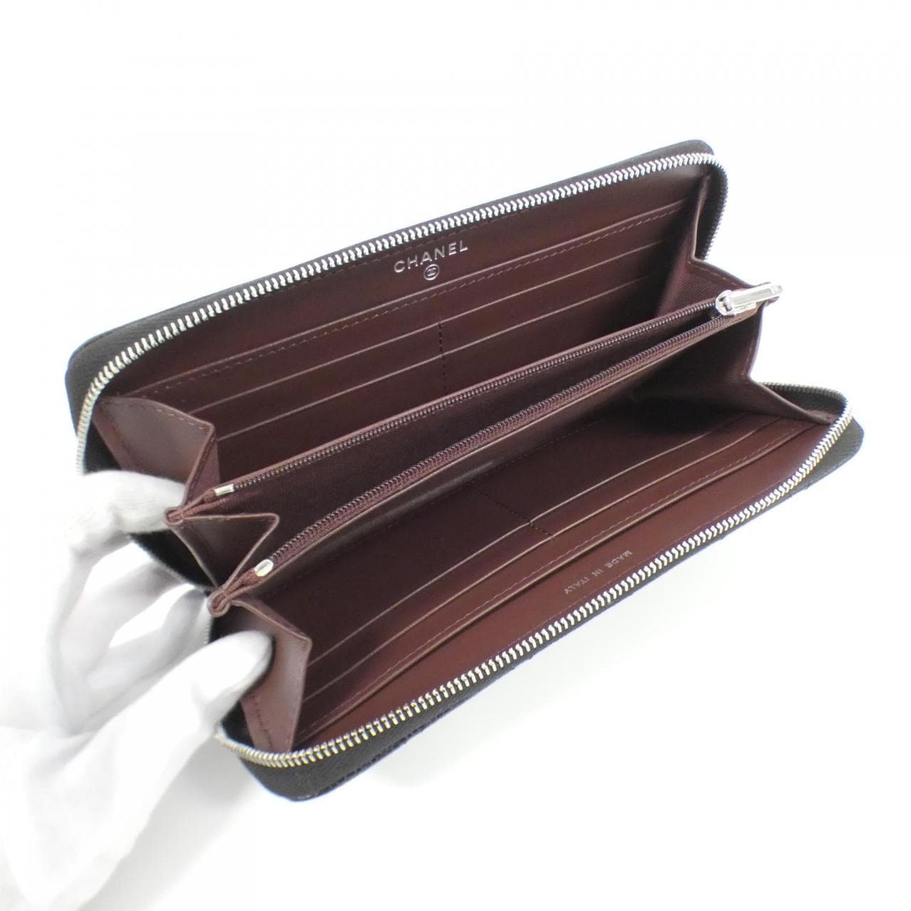 【未使用品】シャネル タイムレスクラシック ライン AP0242 財布