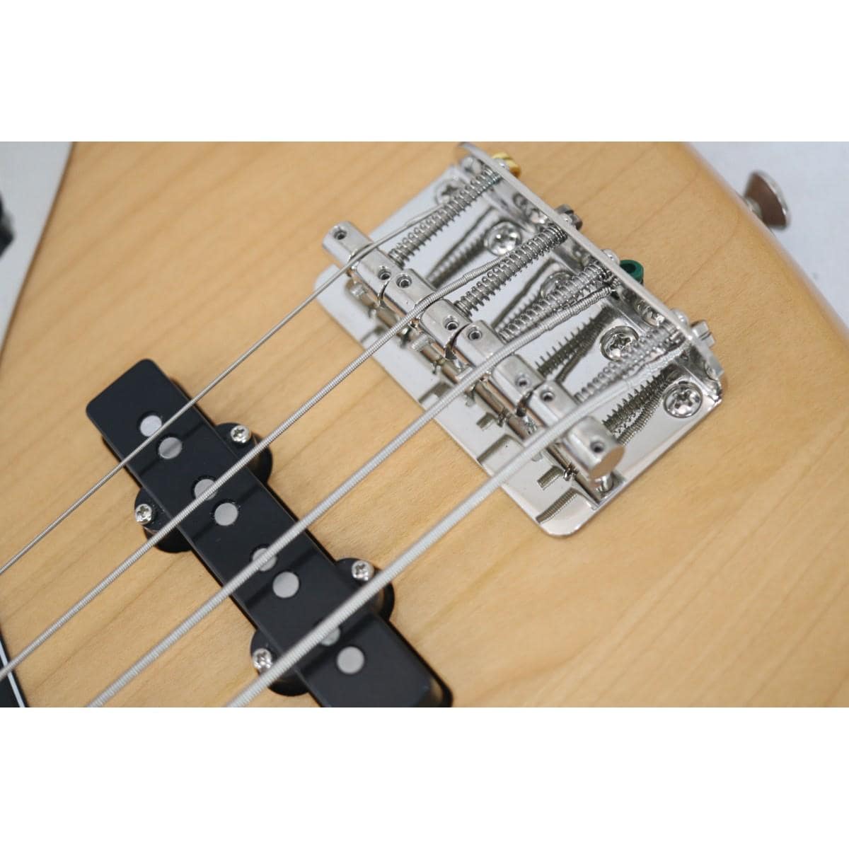 ＳＱＵＩＥＲ　ＣＬＡＳＳＩＣ　ＶＩＢＥ　ＪＡＺＺ　ＢＡＳＳ