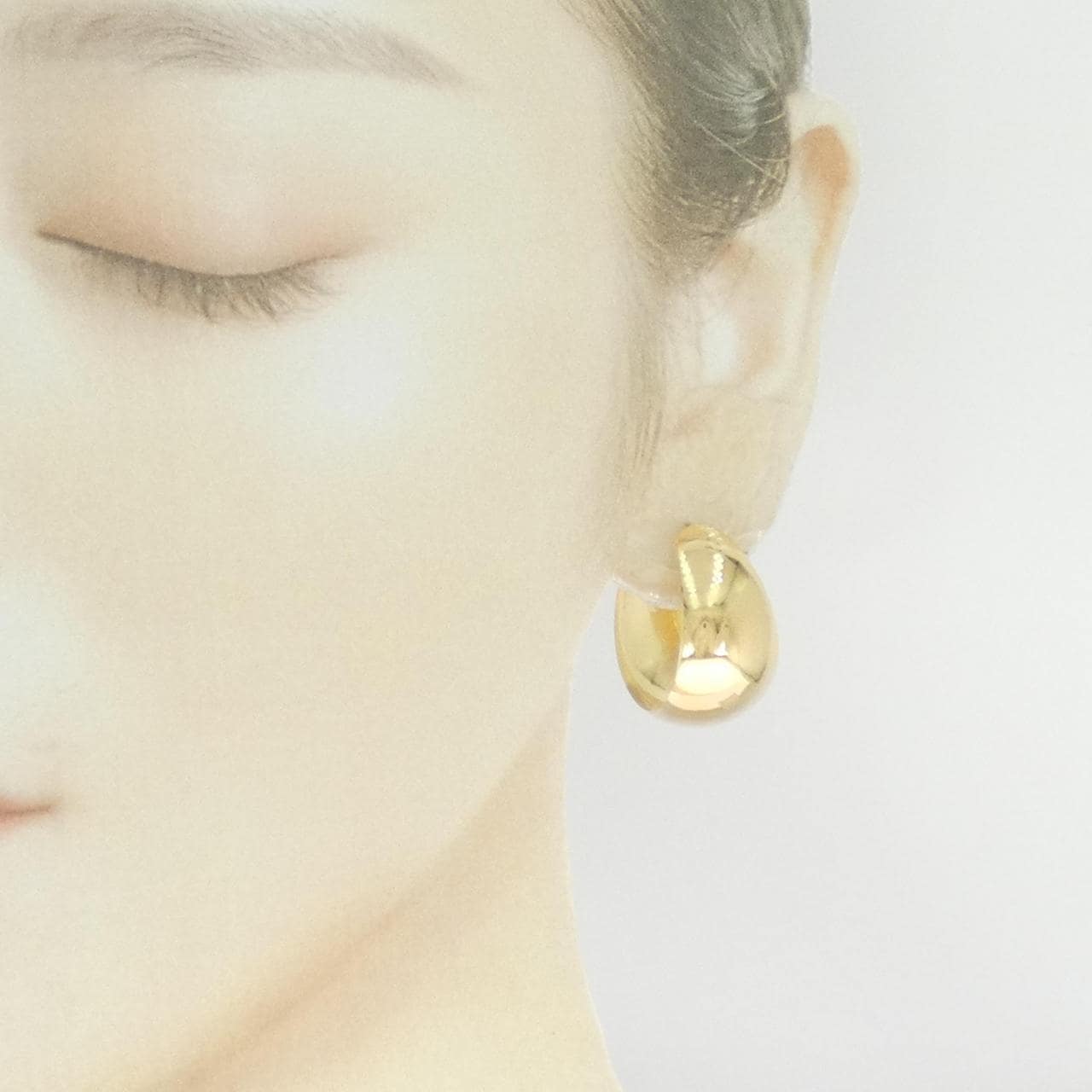 [BRAND NEW] K18YG hoop earrings
