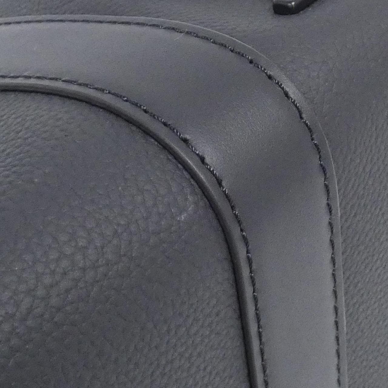 ルイヴィトン LVアエログラム シティ キーポル M59255 ショルダーバッグ