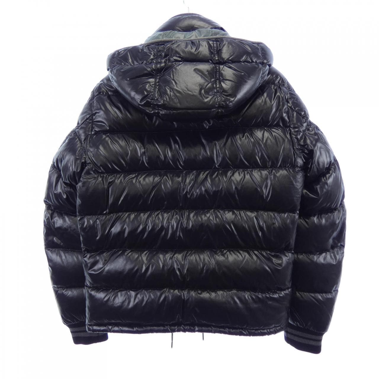 モンクレール MONCLER BORROME ダウンジャケット