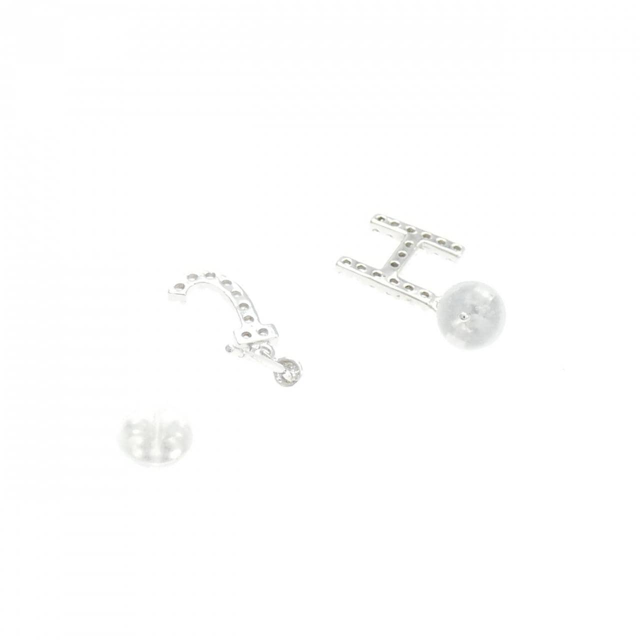 K14WG イニシャルJ×H キュービック ピアス