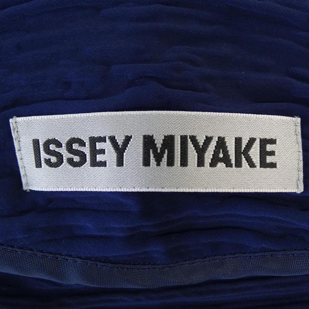 イッセイミヤケ ISSEY MIYAKE IM92FD510 ジャケット
