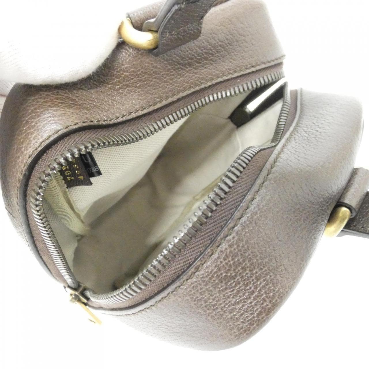 グッチ 702387 UVSAT バッグ