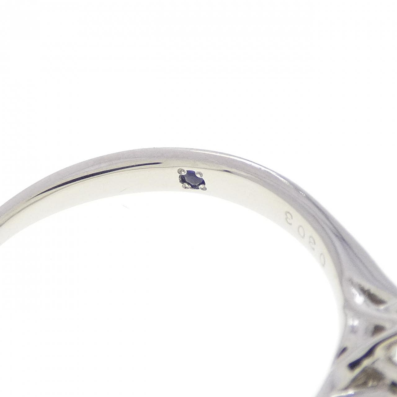 PT900 ダイヤモンド リング 0.303CT F VS2 EXT H&C