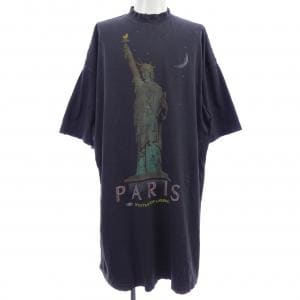 バレンシアガ BALENCIAGA 739037 TQVR9 Tシャツ