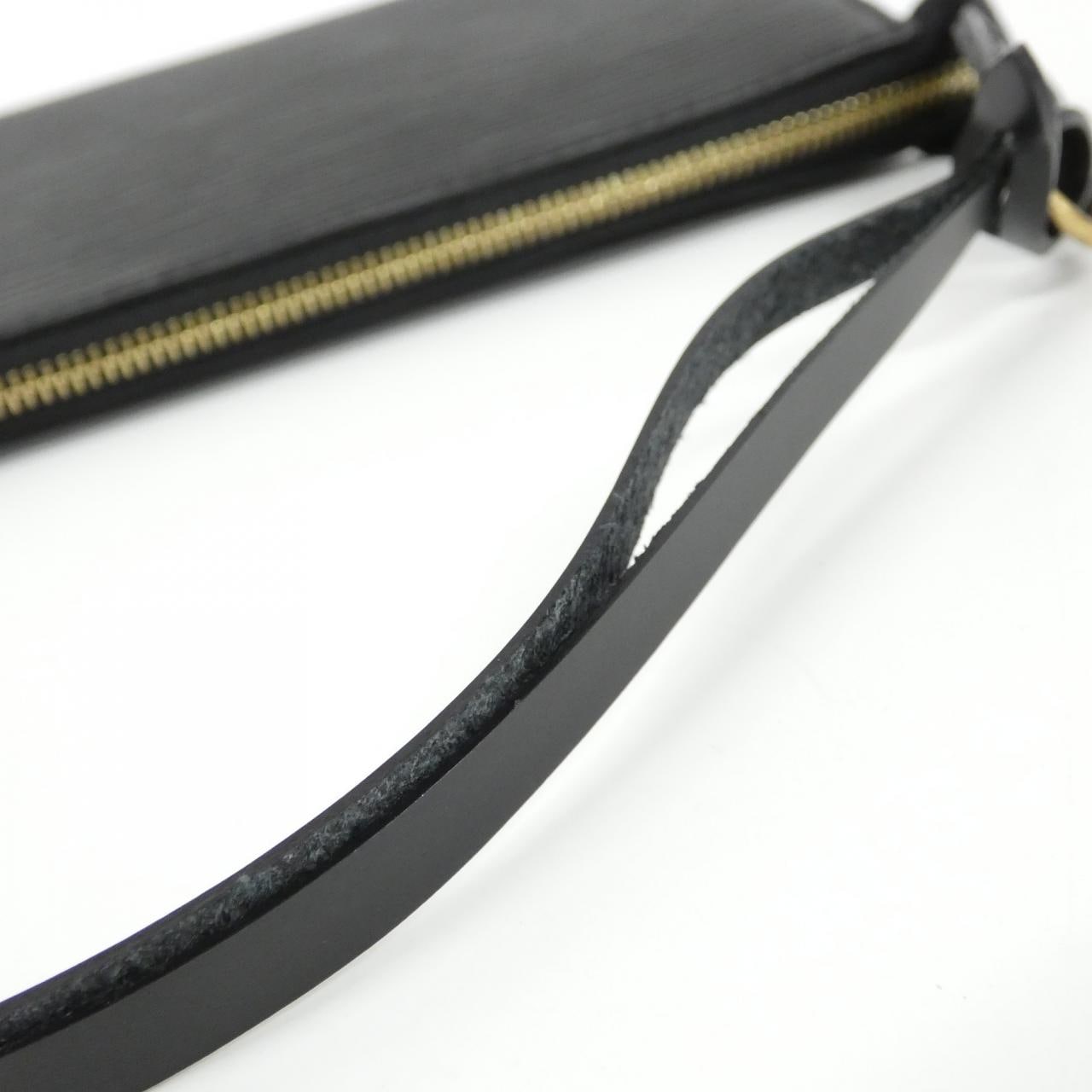 ルイヴィトン エピ ポシェット アクセソワール 24cm M52942 アクセサリーポーチ