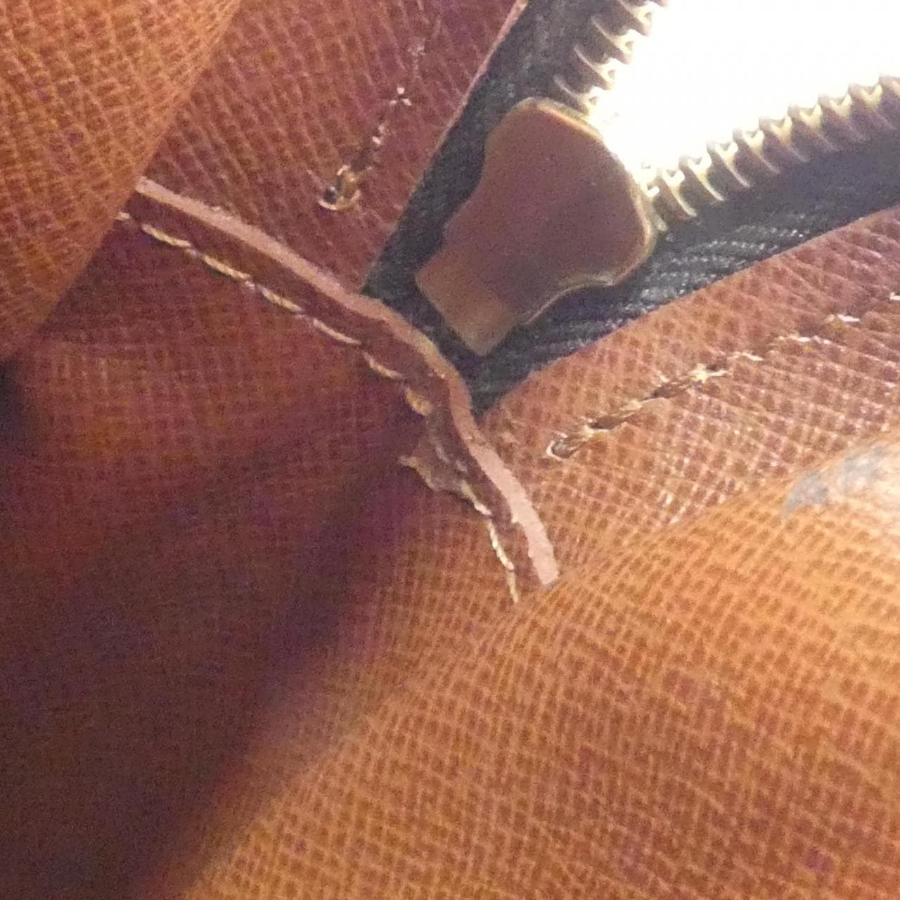 ルイヴィトン モノグラム アマゾン M45236 ショルダーバッグ